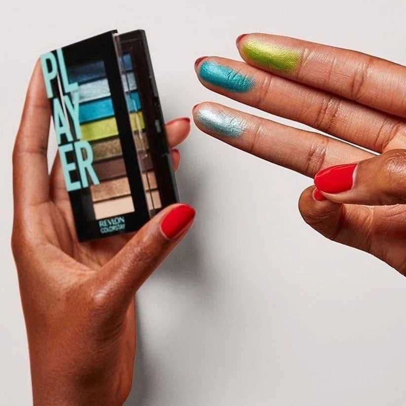 Revlon ColorStay Looks Book Palette 3.4g - 910 PLAYER